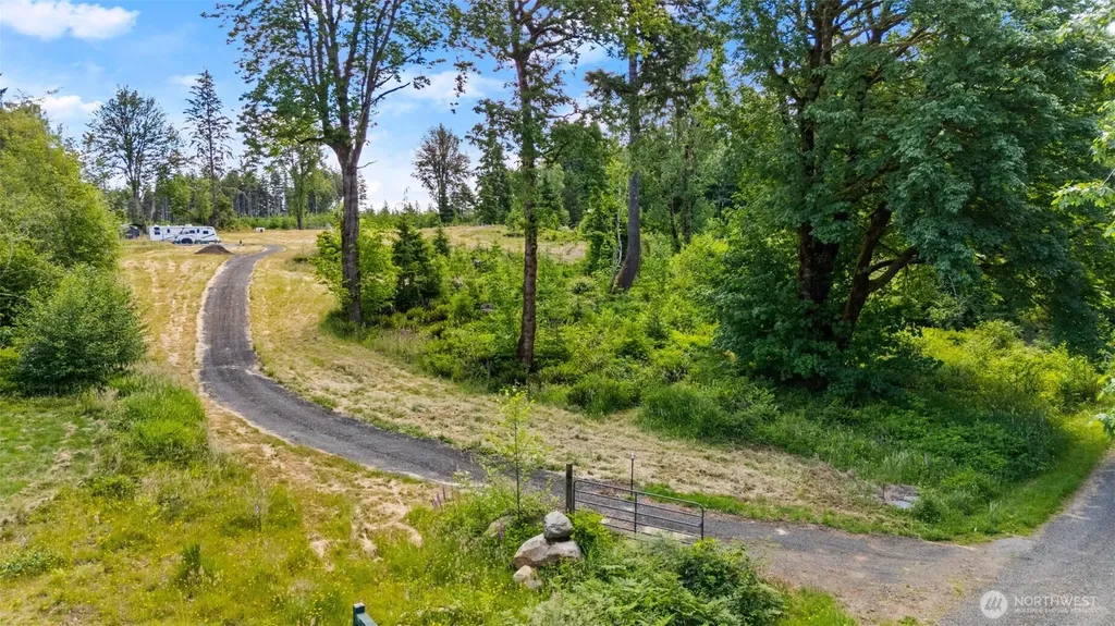 200 W Hatfield Road Elma WA 98541