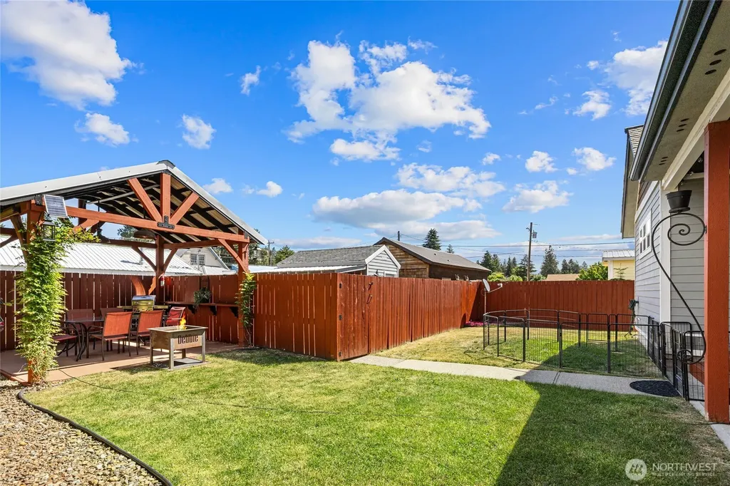 704 Lincoln Avenue South Cle Elum WA 98943