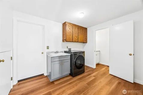 1620 12th Street SW Puyallup WA 98371