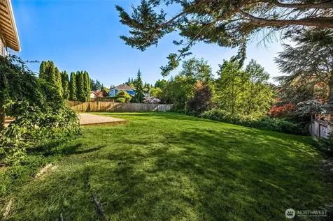 1620 12th Street SW Puyallup WA 98371