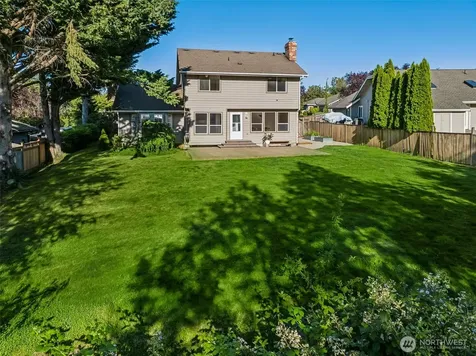 1620 12th Street SW Puyallup WA 98371