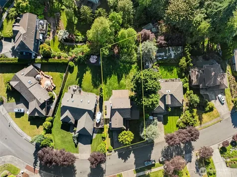 1620 12th Street SW Puyallup WA 98371