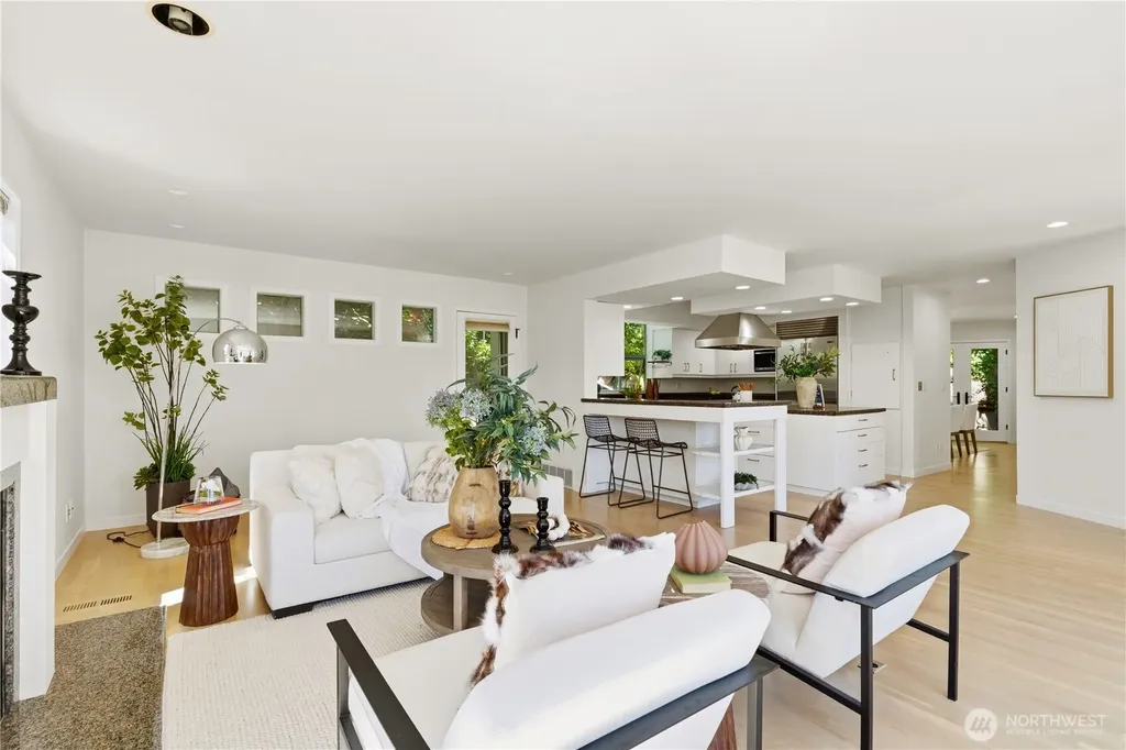 7432 E Mercer Way Mercer Island WA 98040