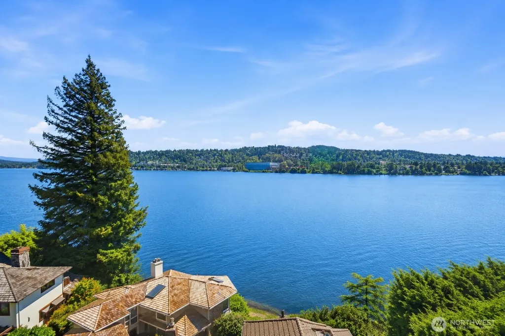 7432 E Mercer Way Mercer Island WA 98040