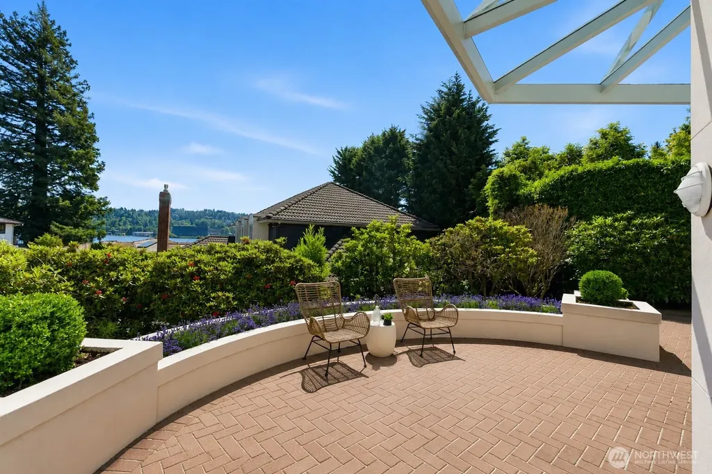 7432 E Mercer Way Mercer Island WA 98040