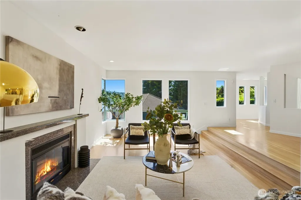 7432 E Mercer Way Mercer Island WA 98040