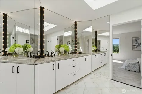 7432 E Mercer Way Mercer Island WA 98040