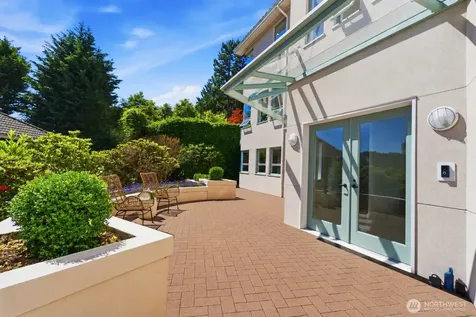 7432 E Mercer Way Mercer Island WA 98040