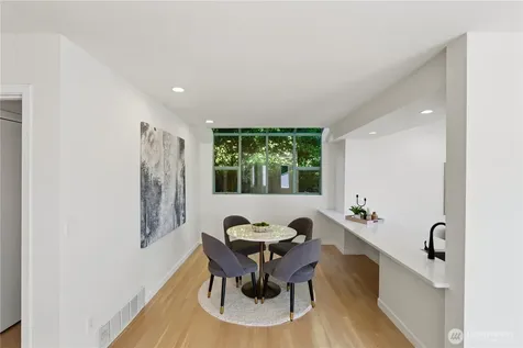 7432 E Mercer Way Mercer Island WA 98040