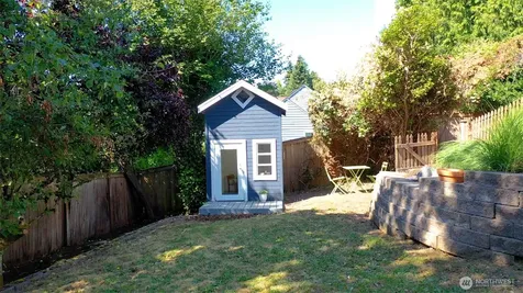 4432 SW 102nd Street Seattle WA 98146