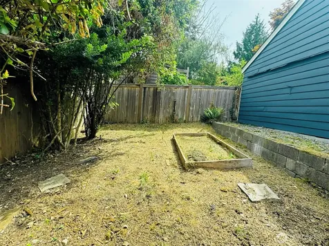 4432 SW 102nd Street Seattle WA 98146
