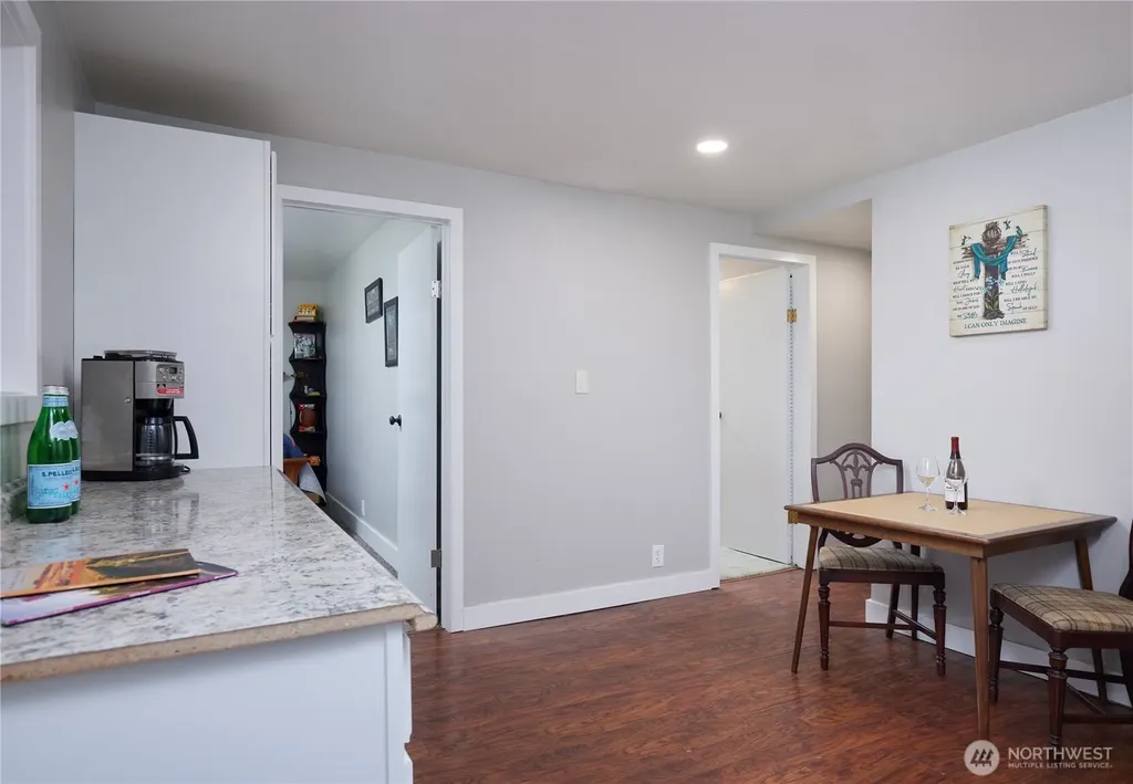 513 SE Highland Park Drive College Place WA 99324