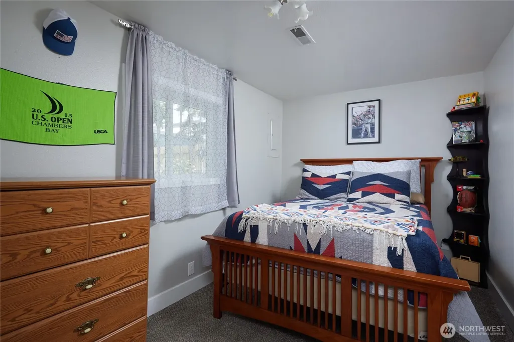 513 SE Highland Park Drive College Place WA 99324