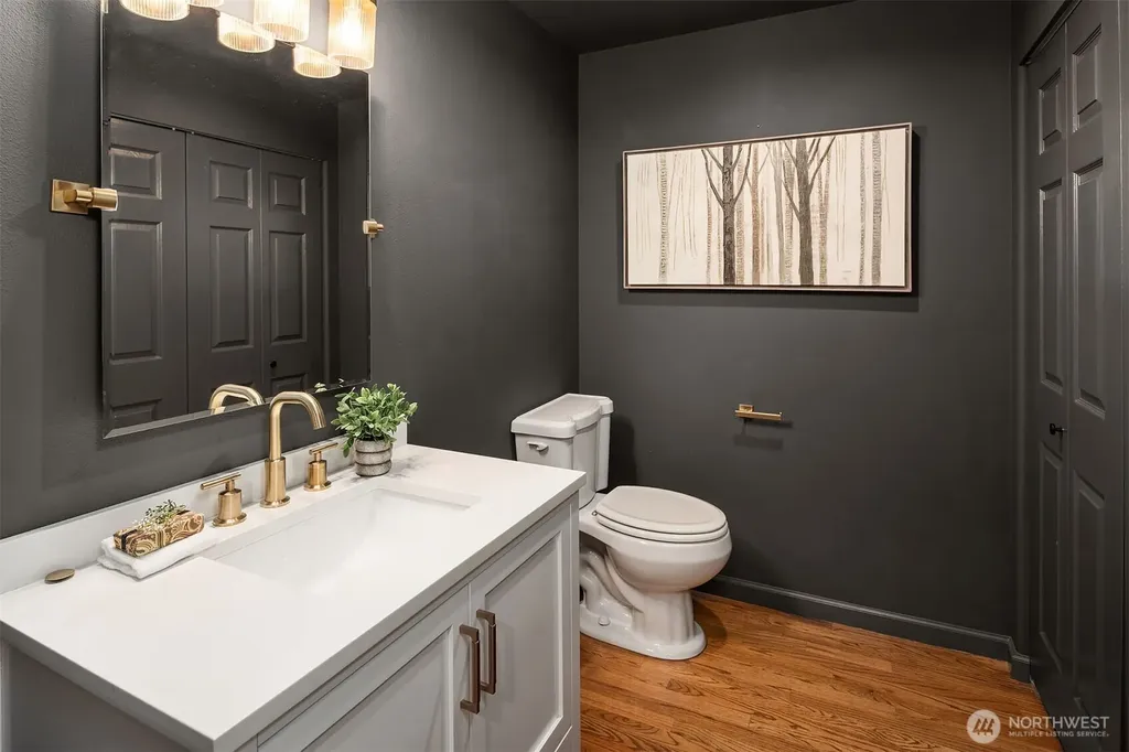 313 7th Avenue S Kirkland WA 98033