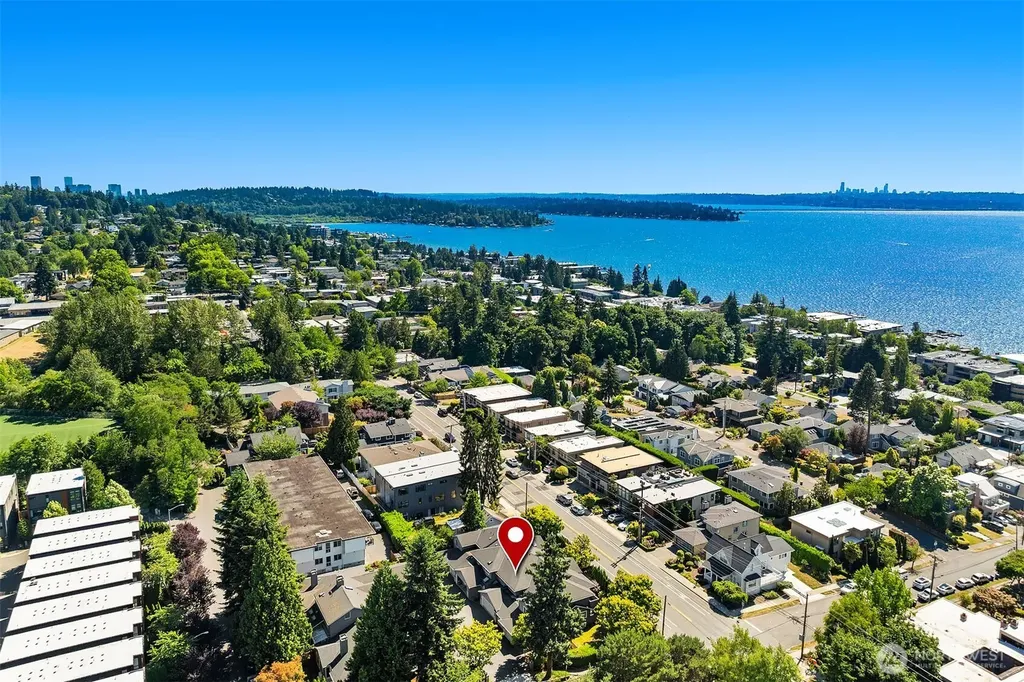313 7th Avenue S Kirkland WA 98033