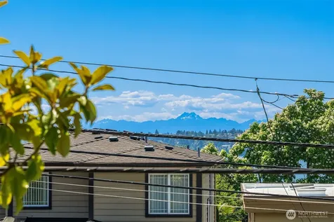 313 7th Avenue S Kirkland WA 98033