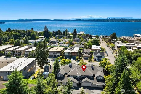 313 7th Avenue S Kirkland WA 98033