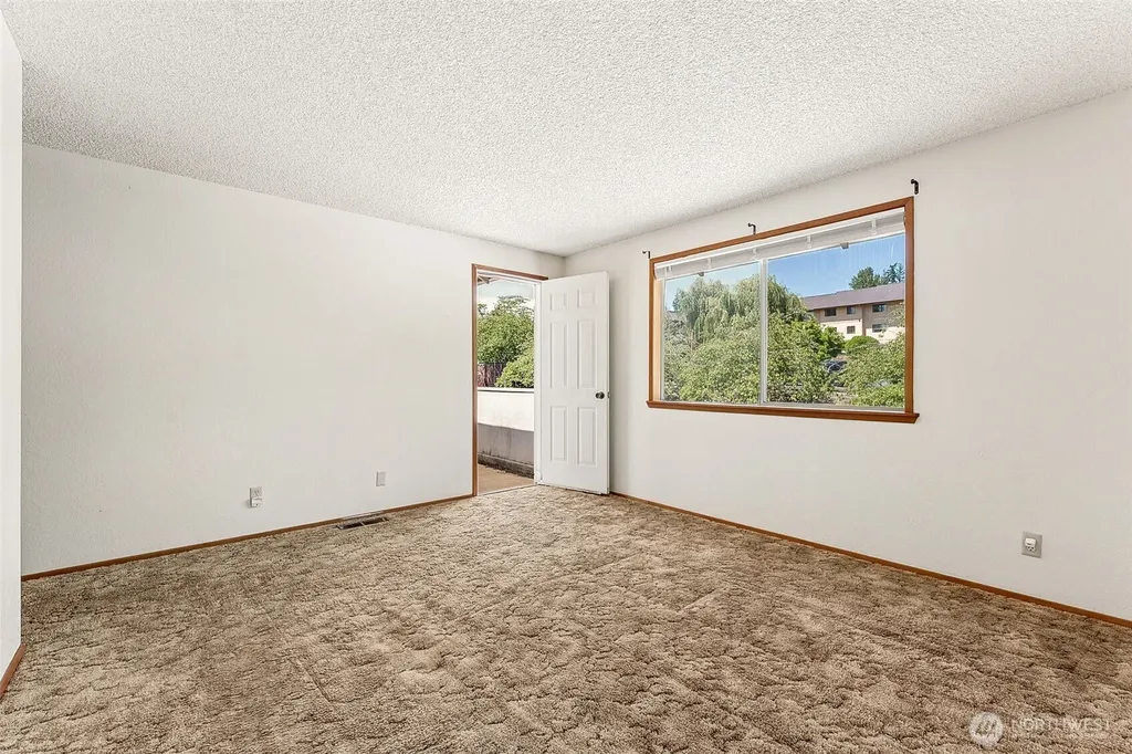 442 E 31st Street Bremerton WA 98310