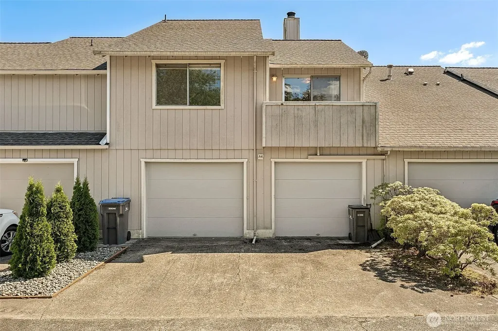 442 E 31st Street Bremerton WA 98310