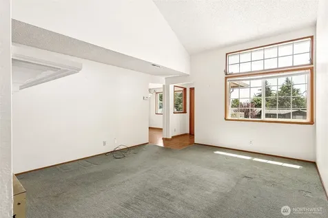 442 E 31st Street Bremerton WA 98310