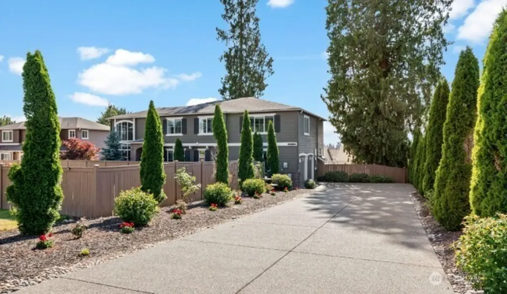 20213 126th Avenue NE Bothell WA 98011