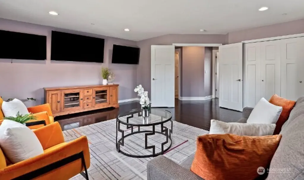 20213 126th Avenue NE Bothell WA 98011