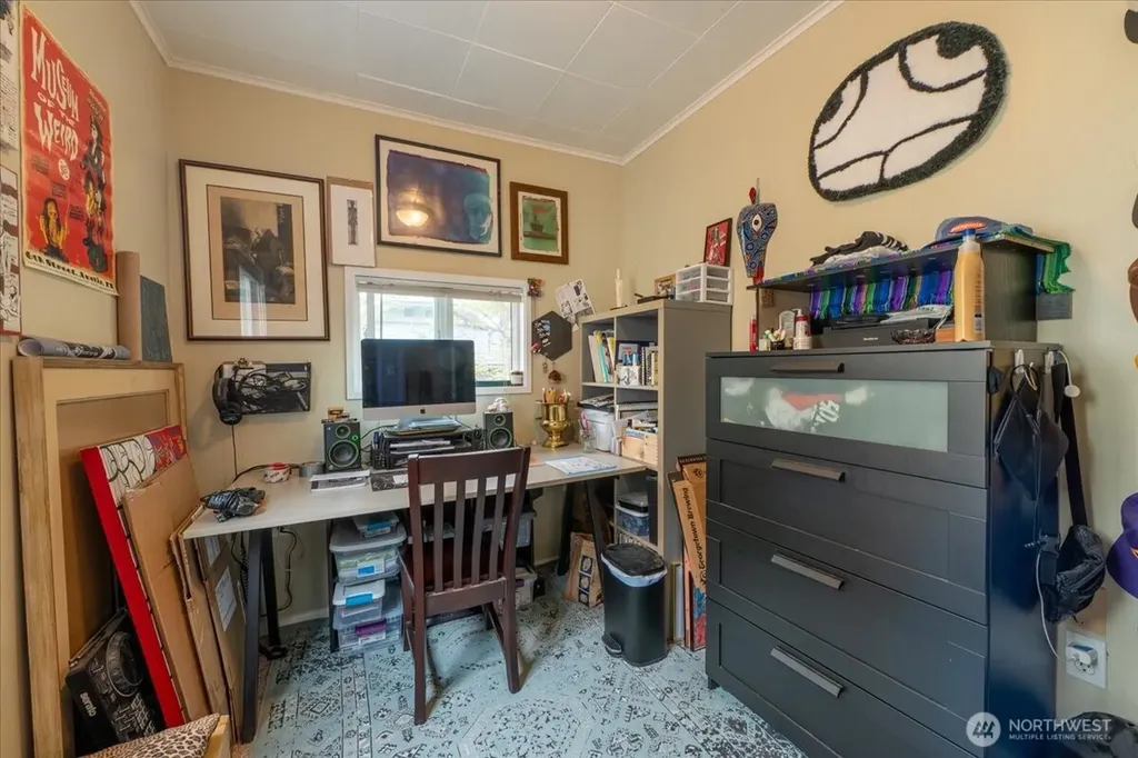 7945 9th Avenue SW Seattle WA 98106