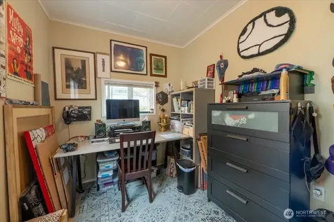 7945 9th Avenue SW Seattle WA 98106