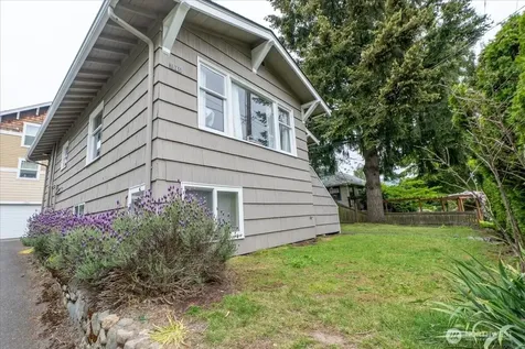7945 9th Avenue SW Seattle WA 98106
