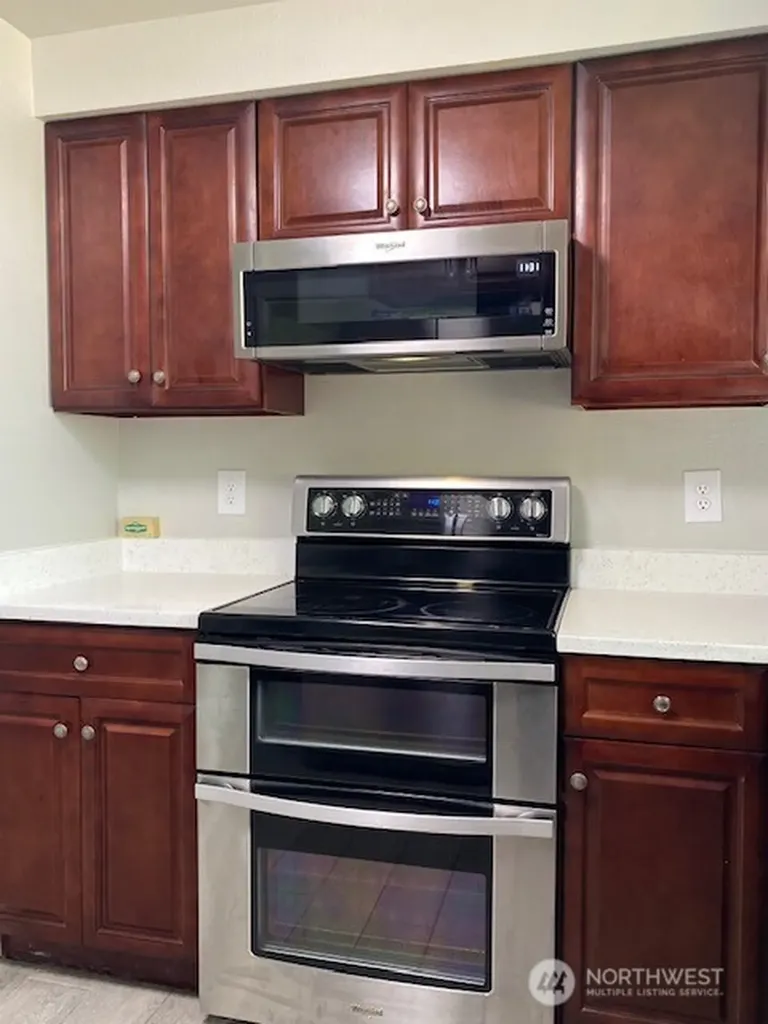 416 Mckenzie Avenue SW Yelm WA 98597