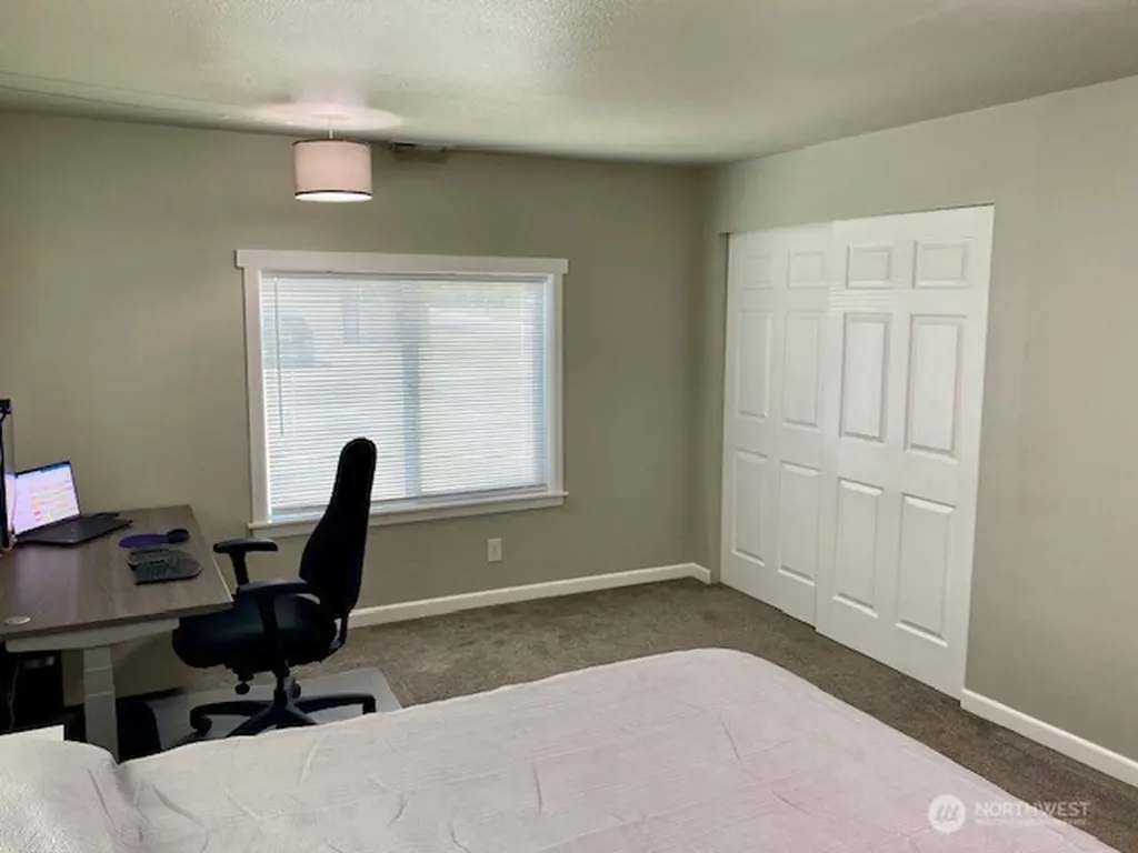 416 Mckenzie Avenue SW Yelm WA 98597