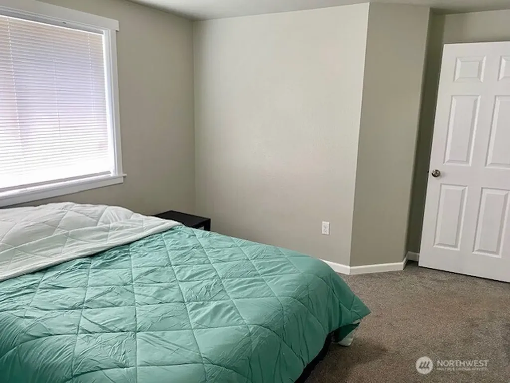 416 Mckenzie Avenue SW Yelm WA 98597
