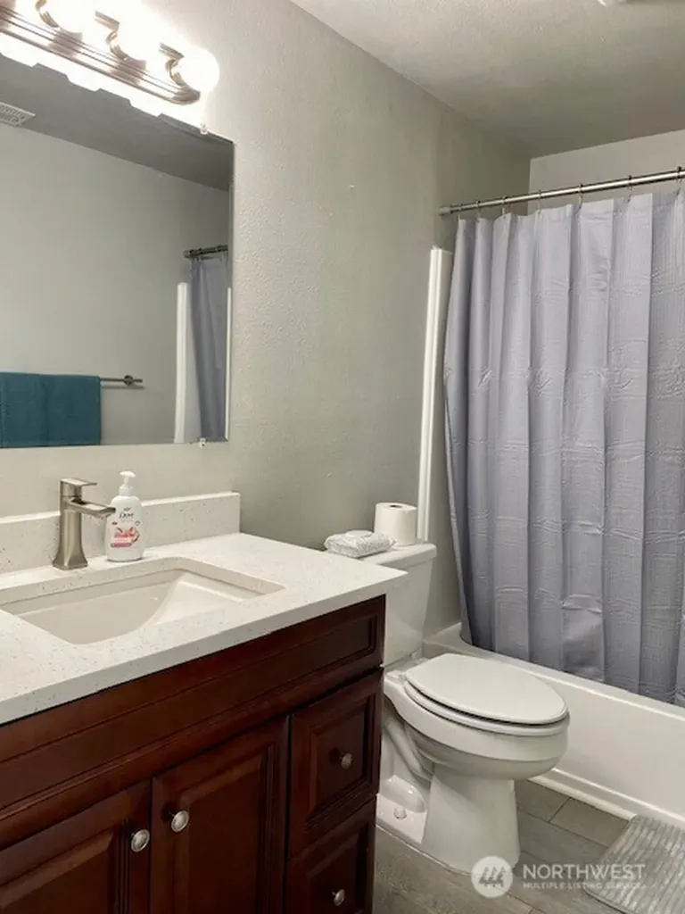 416 Mckenzie Avenue SW Yelm WA 98597