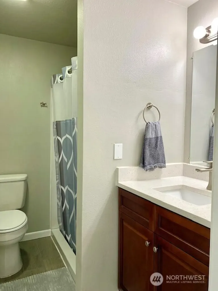 416 Mckenzie Avenue SW Yelm WA 98597