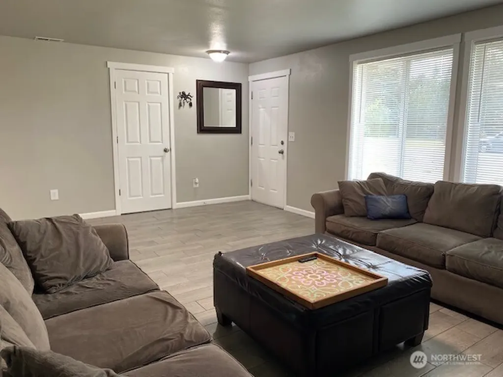 416 Mckenzie Avenue SW Yelm WA 98597