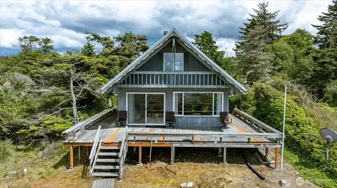 4560 Rolling Dunes Lane Oak Harbor WA 98277