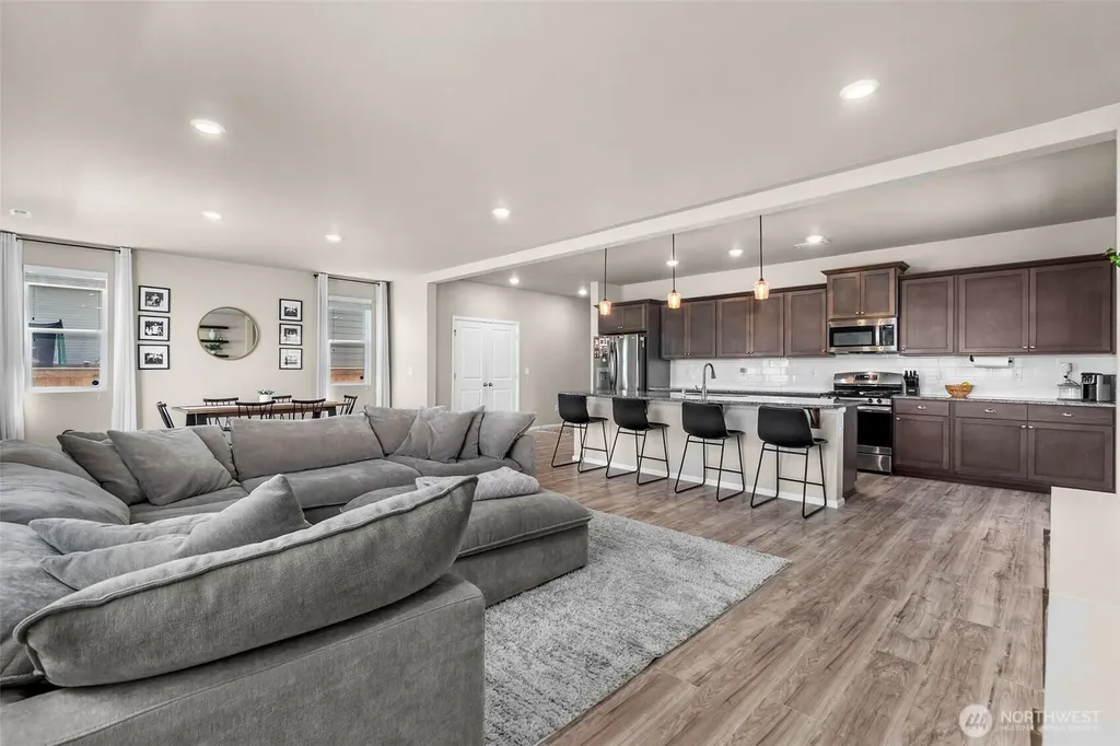 3261 Hanna Drive NE Lacey WA 98516
