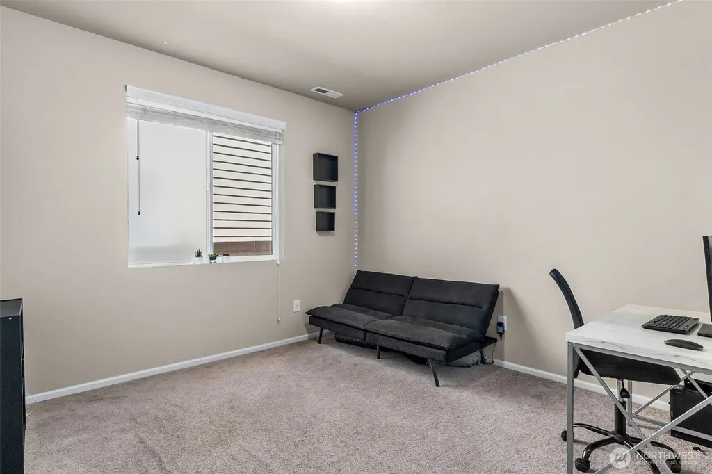 3261 Hanna Drive NE Lacey WA 98516