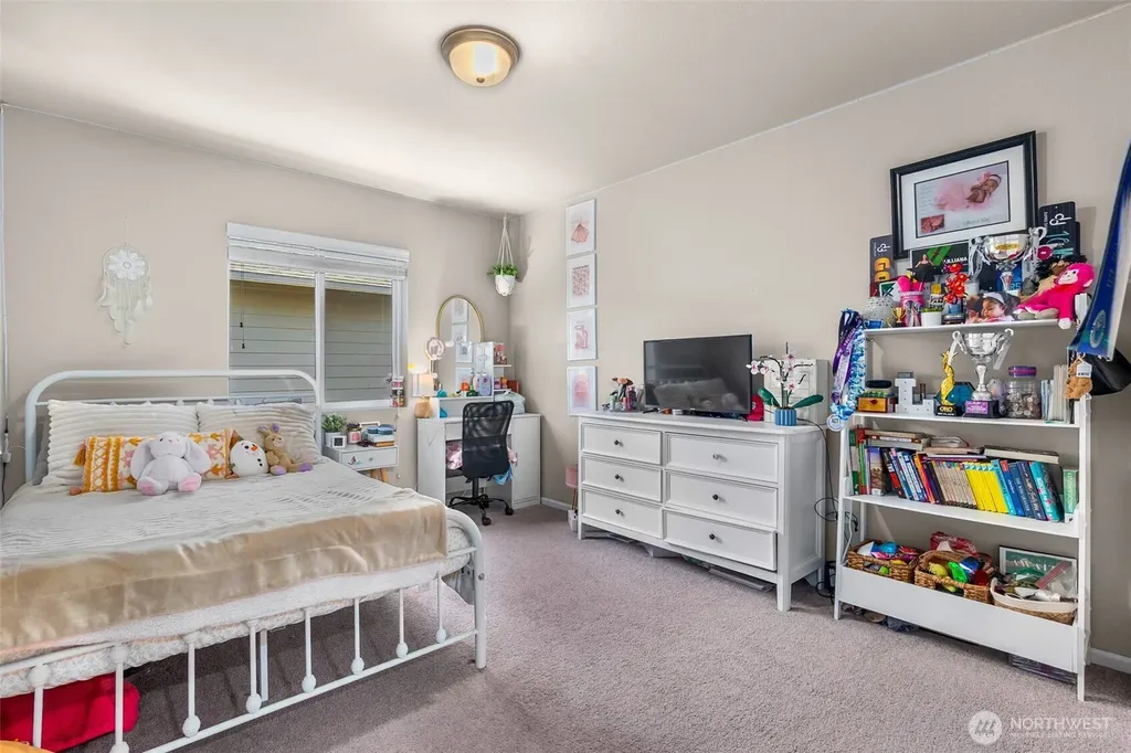 3261 Hanna Drive NE Lacey WA 98516