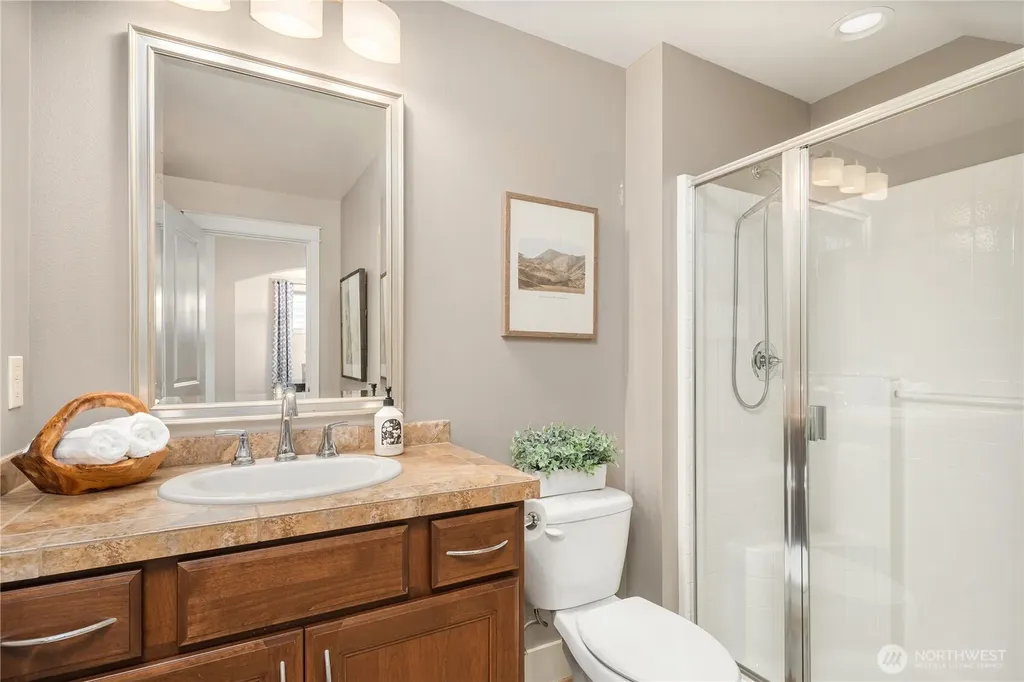 24816 SE 17th Place Sammamish WA 98075