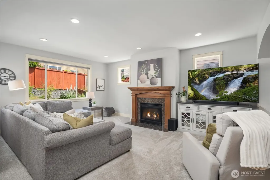 24816 SE 17th Place Sammamish WA 98075