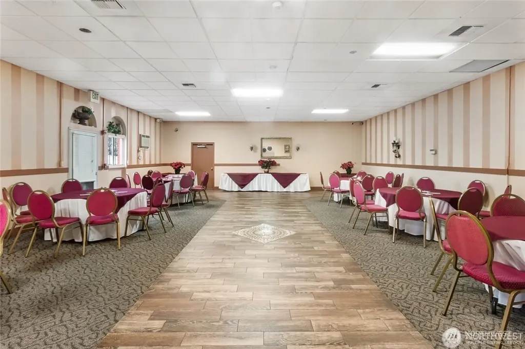9002 Pacific Avenue Tacoma WA 98444