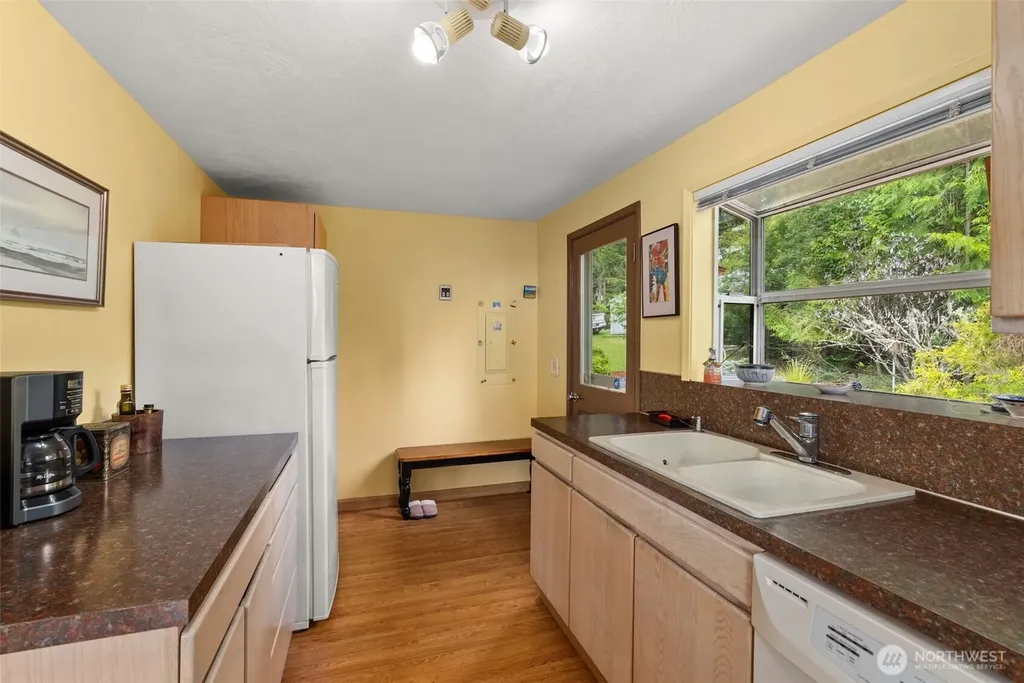 120 E Dana Drive Shelton WA 98584