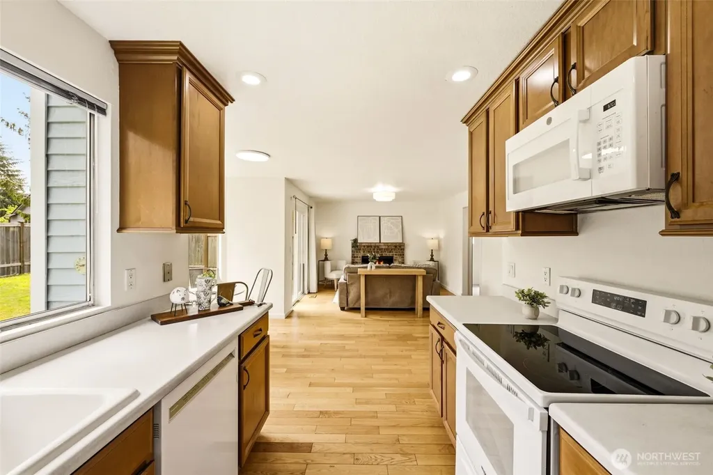 19030 SE 270th Court Covington WA 98042