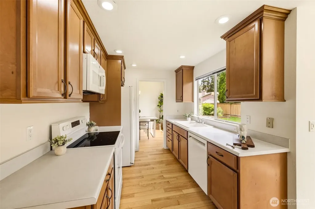 19030 SE 270th Court Covington WA 98042