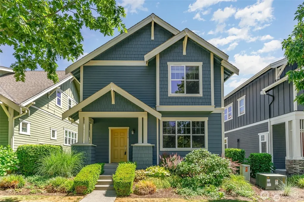 1774 25th Avenue NE Issaquah WA 98029