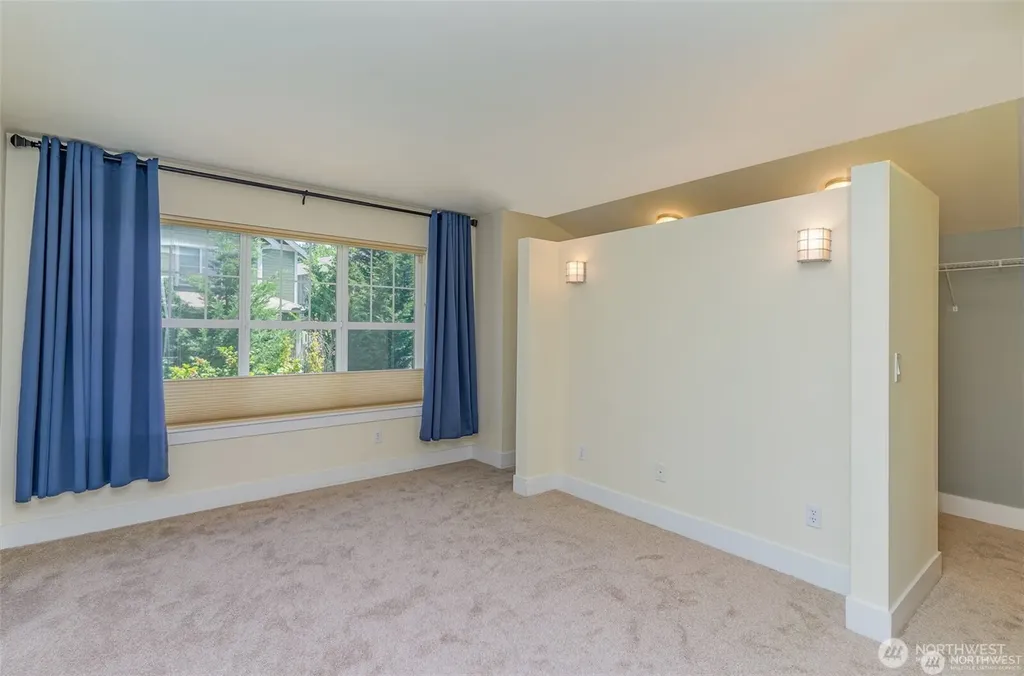 1774 25th Avenue NE Issaquah WA 98029