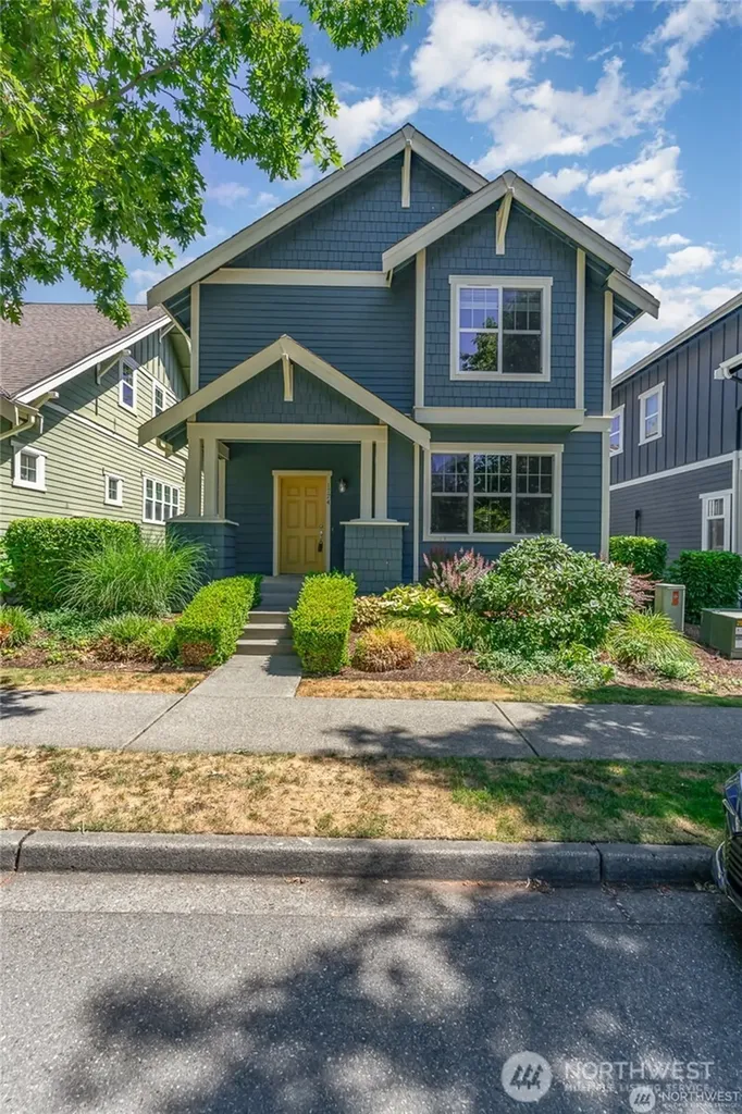 1774 25th Avenue NE Issaquah WA 98029