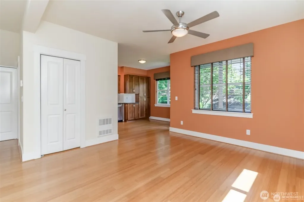 1774 25th Avenue NE Issaquah WA 98029