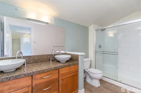 1774 25th Avenue NE Issaquah WA 98029